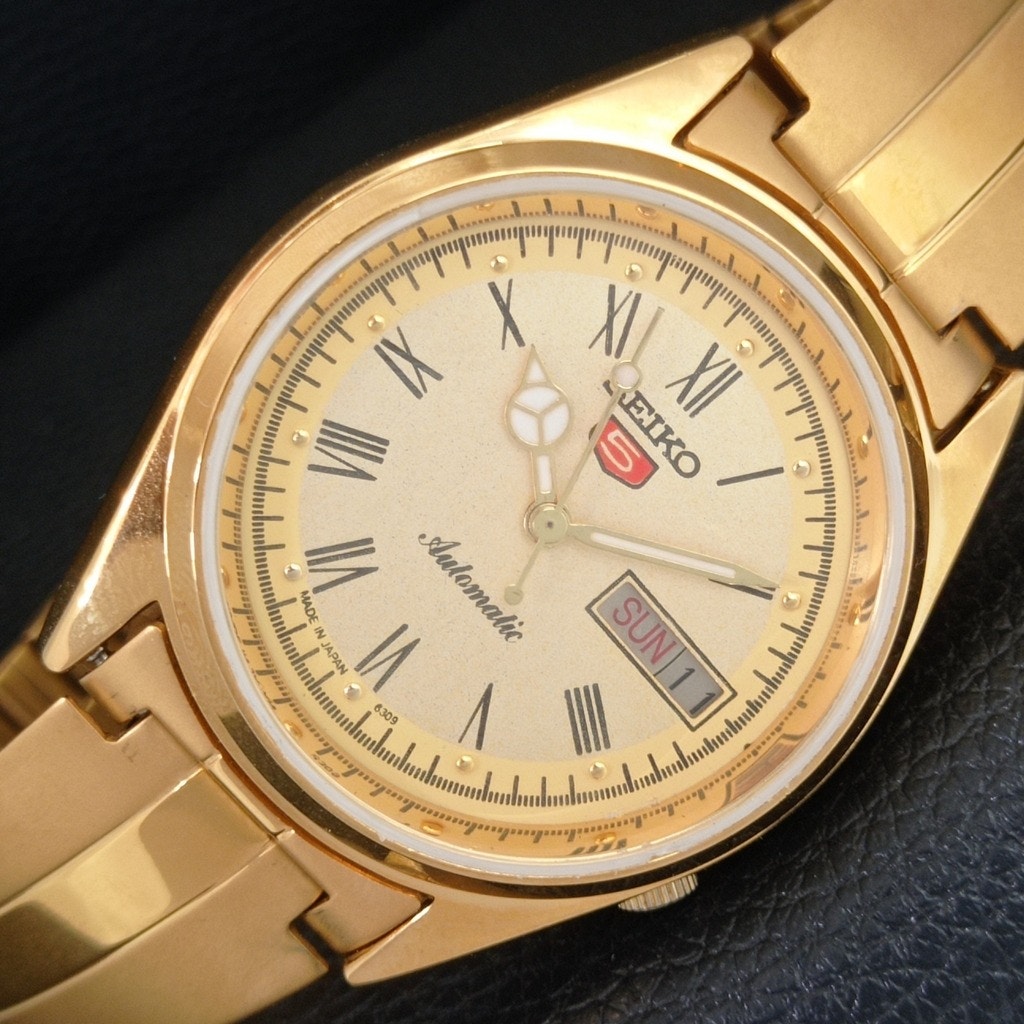 Vintage 1971 Seiko Automatic Mens Gold Watch WDaydate  Champagne Accents